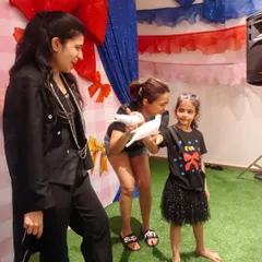 It was a joy performing for Surveen Chawla's daughter's birthday. Here, her daughter gets to meet one of my gentle doves. It's a special moment when kids can safely interact with the animals after the show.