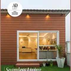 Step into a space where the outdoors blends effortlessly with modern interiors. This design, featured by AD List, is all about comfort, functionality, and fluid transitions for seamless living.