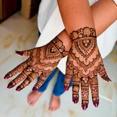 Wrist length Indian mehendi for her cousin’s engagement ❤️✨