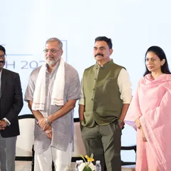 It was a true honor to share the stage with esteemed personalities like actor Nana Patekar and politician Raksha Khadse. Handling VIPs with the right mix of respect and warmth is a key part of my service.