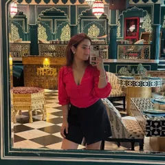 A mirror selfie from a beautiful evening out.