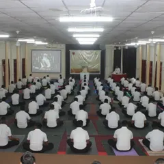 A powerful session with the armed forces. The discipline and focus in the room were incredible. Bringing these ancient tools for well-being to those who protect our nation is a deeply humbling experience.