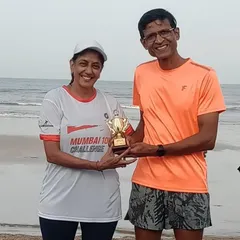 Podium finish! Huge congratulations to our athlete Shaila Shah for her category win at the Mumbai 10k Challenge. A proud moment for the whole team.