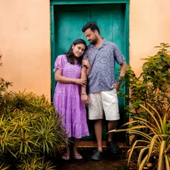 The vibrant colors of Pondicherry's French Quarter make a perfect backdrop for a relaxed couple shoot.