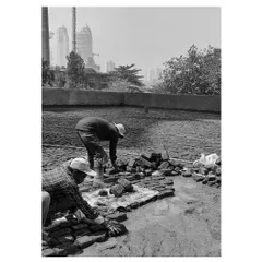 Here, our team is meticulously laying brick bat coba, a crucial step in the waterproofing process for a large podium. We directly oversee all civil work to ensure a durable, low-maintenance foundation for the entire landscape design.