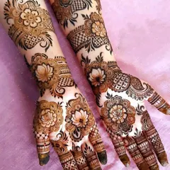This is a perfect example of our 3D Indo-Arabic fusion style. We've combined bold, shaded lotus and rose motifs with delicate vines and fine line work, creating a design that is both full and breathtakingly detailed for any grand celebration.