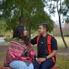 Another look from our pre-wedding shoot, this time with a cozy, rustic feel. I paired my jeans with a warm, patterned shawl, showing how to layer pieces for a stylish and comfortable outdoor look.