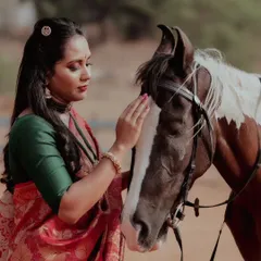 A gentle and intimate moment between the model and the horse. This photo captures a real connection and adds an emotional layer to the portfolio.