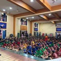 A wide view of the student gathering at St. Xavier’s School in Airoli. It is always energizing to connect with so many young minds, ready to learn about building a successful future through disciplined effort and smart choices.