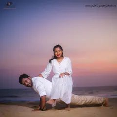 A playful and romantic pre-wedding shoot on the beach at sunset. The warm light and relaxed setting allow us to capture the couple's natural chemistry and joy.