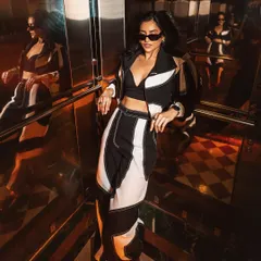 The infinity mirror effect in this elevator made for a really cool, dynamic shot. It's all about finding creative spaces.