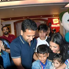 A candid shot of the cake cutting ceremony at Kidzania Mumbai. The cricket stadium cake was a huge hit with all the kids.