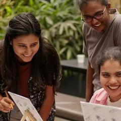 This is what it's all about. The pure joy of creating something with your own hands, surrounded by friends. My workshops are built on laughter and shared moments like this.