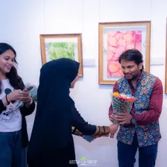 Receiving a token of appreciation at the inauguration of the Fusion Art Exhibition. It is always humbling to be recognized by fellow artists and organizers in the art community.