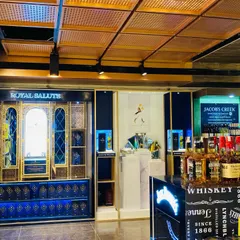 A look at the high-end displays in the retail space, where my audio installation provides even sound coverage throughout the entire store.