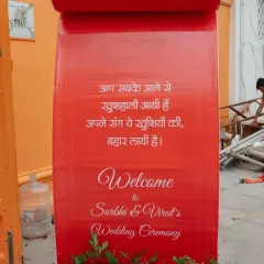 "Aap sabke aane se khushhali aayi hain" (Your arrival has brought happiness). This welcome sign for Surbhi and Virat's wedding in Pondicherry uses heartfelt language to make guests feel truly special from the moment they arrive.