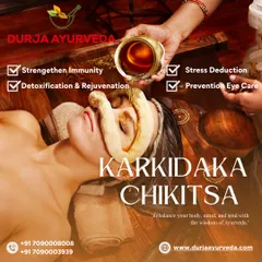 Our Karkidaka Chikitsa includes specialized treatments like this eye therapy, known as Netra Tarpana. It helps to strengthen vision, reduce eye strain, and prevent eye-related issues.