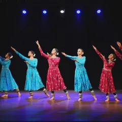 Another look at the 'ARAMBH' performance, capturing the beautiful lines and formations created by the dancers at the Chota Canvas Dance Festival 2024.