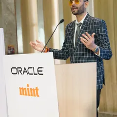 Hosting the Oracle Cloud Migration Summit, an event focused on deep technical insights. I ensure that even complex topics are presented in an accessible and engaging manner for the audience.