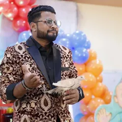 Performing with a dove at a corporate family day. My show is designed to be engaging for both employees and their children.