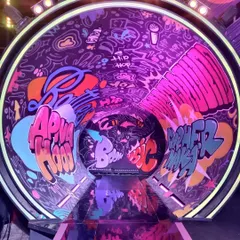 For the "HIPHOP INDIA" show on Amazon miniTV, I designed and painted this immersive graffiti tunnel. The vibrant colors and dynamic lettering created an electrifying entrance for the performers, capturing the raw energy of hip-hop culture.