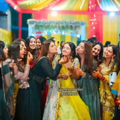 Nothing makes us happier than seeing the bride and her friends enjoying the mehndi ceremony. We love creating a fun and festive vibe while we work, making your special day even more memorable.