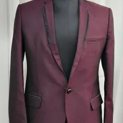 This classic maroon blazer with black lapel details is a sharp and stylish rental choice for any event.