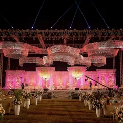 This is what I mean by building experiences. We transformed a 50,000 sq ft lawn into a palatial wonderland with an 80-foot custom stage and breathtaking crystal installations, all executed in just one and a half days for a grand reception in Mumbai.