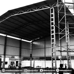 I also undertake the construction of industrial and factory sheds. This image shows the steel framework of a large warehouse being built, demonstrating my capability to provide turnkey solutions for industrial storage infrastructure.