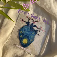 We can even paint on different surfaces. This is a Starry Night anatomical heart I painted on an acrylic sheet, mixing art with a bit of science.
