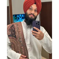 A selfie before a performance at NMACC, wearing my traditional kurta and shawl with pride. My roots are a very important part of my identity.