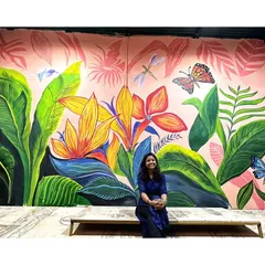 For a bold and modern statement, I created this lush tropical mural. The vibrant colors and oversized leaves bring an energetic, natural feel to the space. This style of botanical wall art is perfect for cafes, studios, or a feature wall in a living room that needs a pop of life.