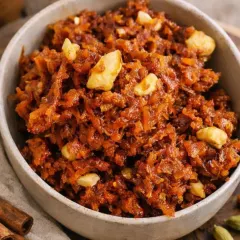 The traditional slow-cooked gajar halwa, made with love and wholesome ingredients. This version provides that warm, melt-in-your-mouth comfort we all grew up with, but prepared mindfully.