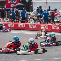 Close-quarters racing action at the CoASTT circuit. We ensure our tracks are prepared to the highest standards for safe and competitive wheel-to-wheel battles.