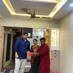 A happy handover ceremony with the Mirgule family in their new 1BHK at Vikhroli East. We wish them a lifetime of happiness in their new home.