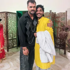 It's always an amazing experience working with Bhojpuri superstar Khesari Lal Yadav. Collaborating with established artists is a huge part of my work in the Mumbai entertainment industry.