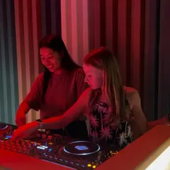 The best moments are when it just clicks. Here I am guiding a student from the UK through her first beat-matching session. My lessons are always one on one, so we can focus on your pace and your sound, making sure you feel the music.