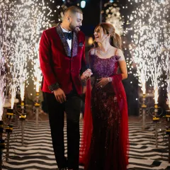 Making an entrance with a shower of sparks. This Sangeet night was all about high energy and glamour, and this shot captures that playful, celebratory spirit perfectly.