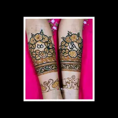 The full arm design, combining the floral wreaths with graceful swans and elephants, adding a touch of traditional elegance to the modern theme.