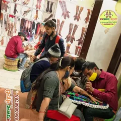 Our artists at work during a busy festival season. We can handle large groups and ensure everyone gets a beautiful design in a timely manner.