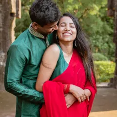 This is the kind of moment I live for. A pure, unscripted laugh between the couple during their shoot at a historic fort. My goal is to make you feel comfortable enough to let your real personalities shine.