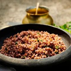 Experience the essence of Kerala with our nourishing brown rice, prepared with care. This wholesome dish is a perfect example of how we use traditional ingredients to support your body's natural harmony and healing.