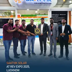 We are grateful for the incredible response at REV Expo 2025 in Lucknow. This image shows our team with a valued partner, celebrating our commitment to high-efficiency solar solutions.