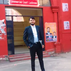 Pictured at the Commercial Court in Lucknow. My practice extends across Uttar Pradesh, including key courts in Lucknow, Allahabad, Kanpur, and Ghaziabad.