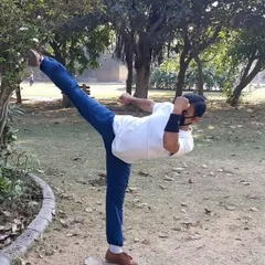Martial arts is not just for the training hall. The ability to execute a powerful and controlled kick like this shows how these skills can be applied anywhere.