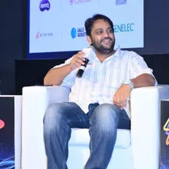 A panelist shares his perspective during a lively discussion at the Lighting Connect session, contributing to the dynamic exchange of ideas.