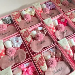 I had so much fun putting together these personalized bridesmaid boxes! Each one includes a custom eye mask with her name, a full-size Bath & Body Works cream, a scented candle, and a scrunchie.