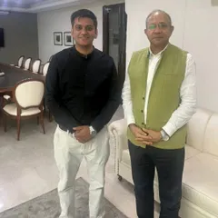 Meeting with former Deputy National Security Adviser, Ambassador Pankaj Saran, to discuss evolving security challenges and the role of legal professionals in supporting national security goals.