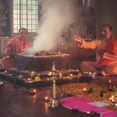 Performing a havan, or fire ceremony, during a retreat in Turkey. The fire ritual is a powerful practice for making offerings and prayers, symbolizing the offering of our ego into the fire of knowledge.