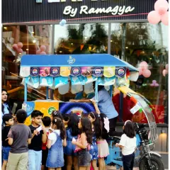 Sometimes the fun spills outside. For this party, we brought in a classic ice cream cart, which was a huge hit with the kids.